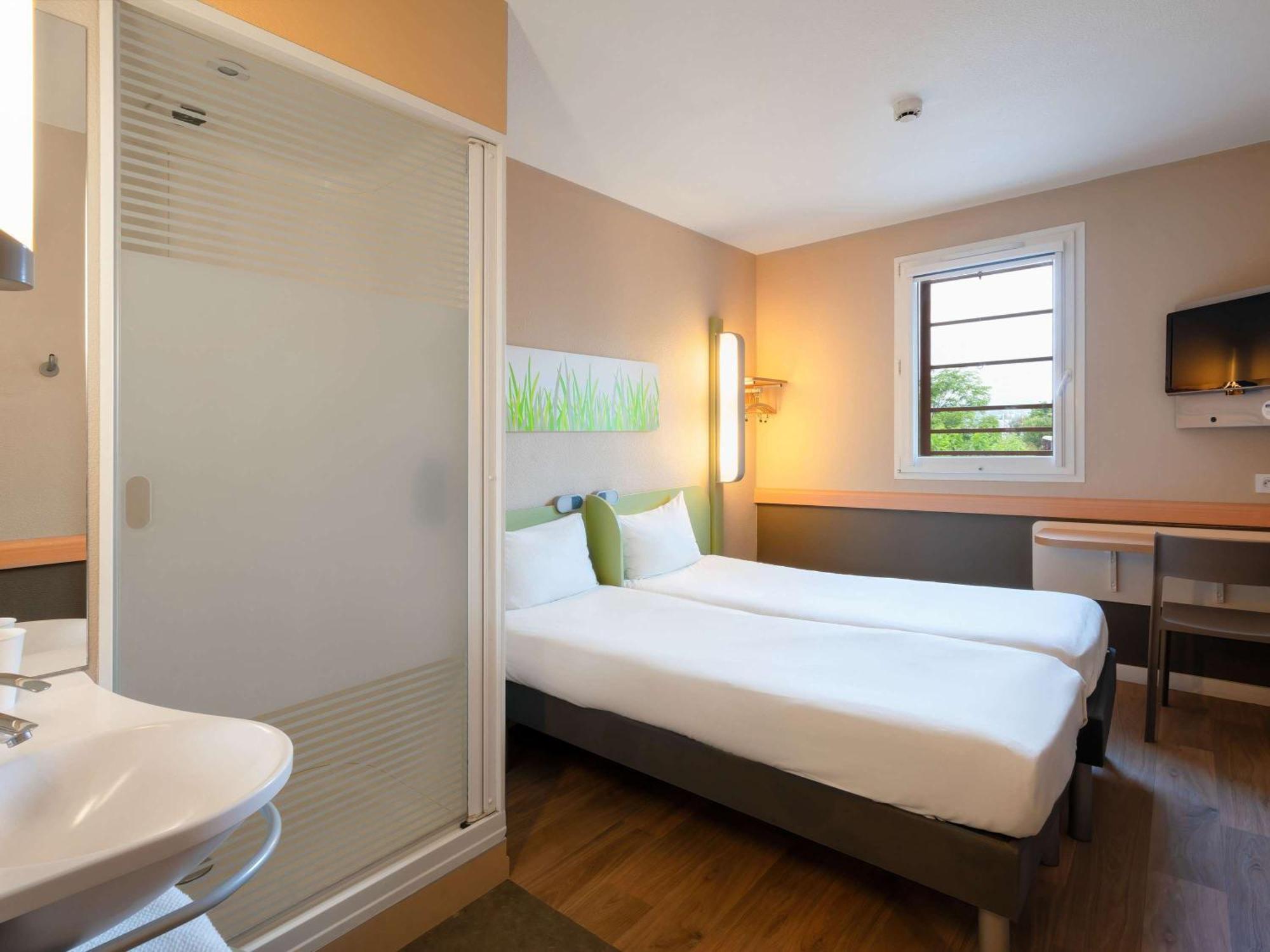 Ibis Budget Manosque Cadarache Dış mekan fotoğraf