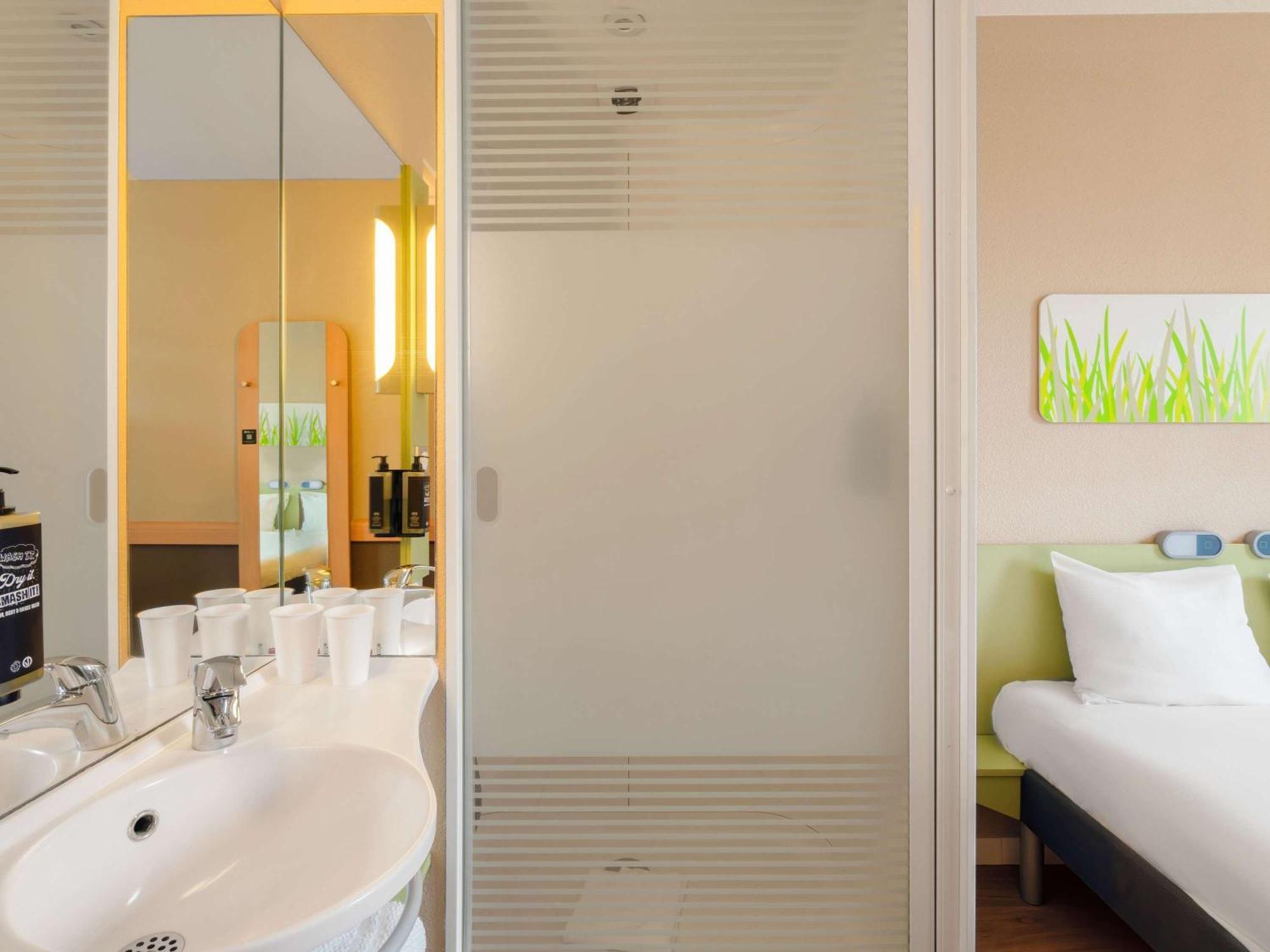 Ibis Budget Manosque Cadarache Dış mekan fotoğraf