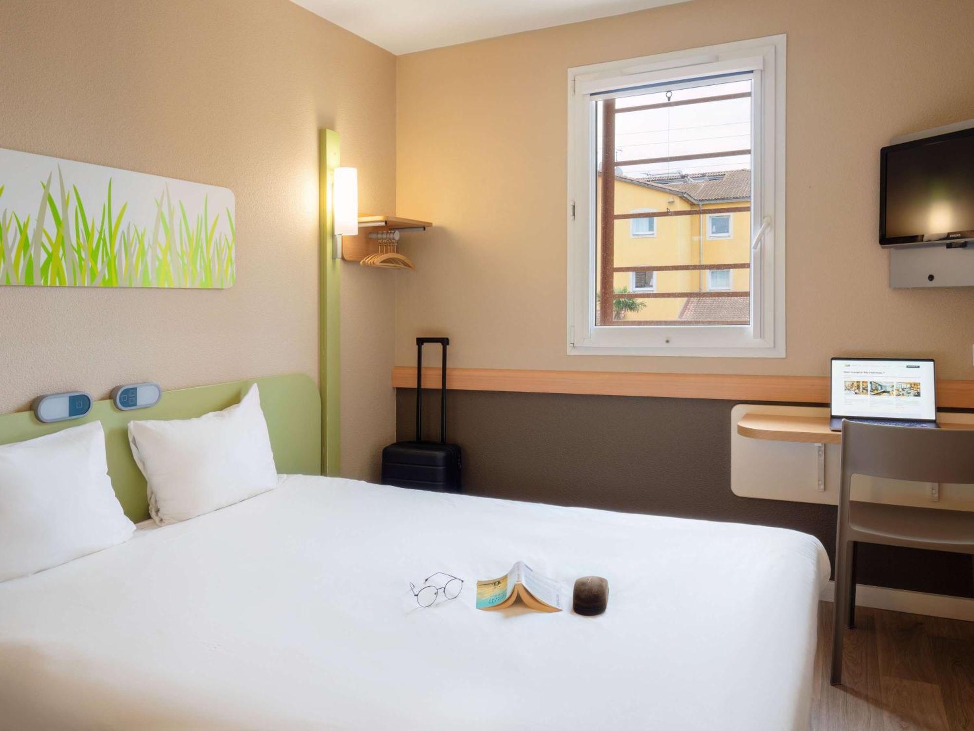 Ibis Budget Manosque Cadarache Dış mekan fotoğraf